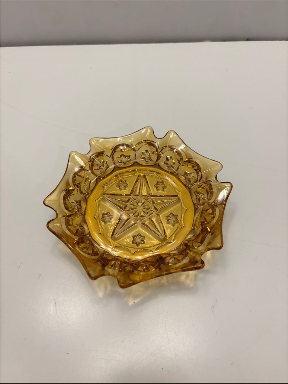Vintage L.E. Smith Moon & Stars glass Amber Ashtray